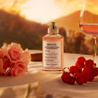 Унисекс парфюм Maison Margiela Replica On A Date EDT, бутилка с елегантен дизайн и ароматни нотки, видима на снимката