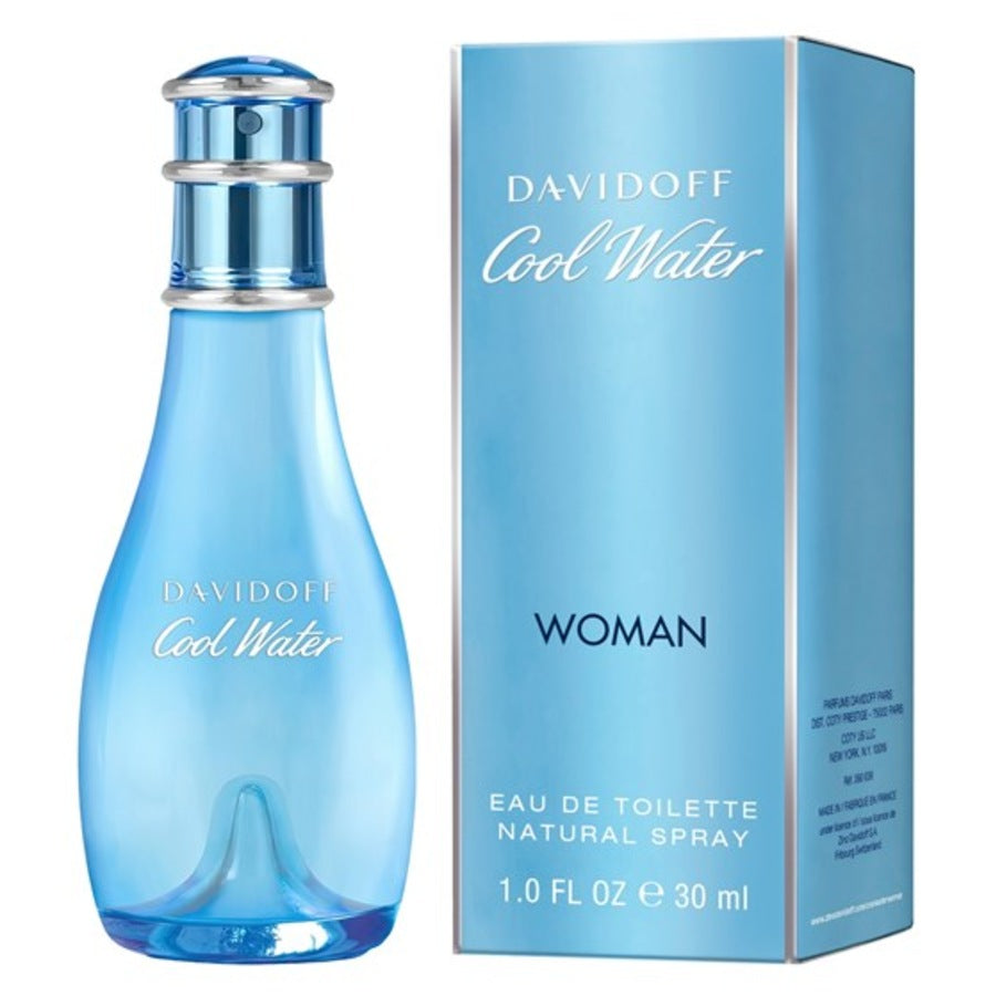 Тоалетна вода за жени Davidoff Cool Water Woman EDT, флакон с елегантен дизайн и бледосин цвят.