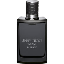 Тоалетна вода за мъже Jimmy Choo Man Intense EDT, флакон с елегантен дизайн и ароматна композиция.