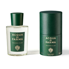 Ароматна опаковка на мъжки одеколон Acqua di Parma Colonia C.L.U.B. EDC за мъже, изящен дизайн и елегантна бутилка.
