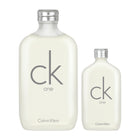 Тоалетна вода за мъже Calvin Klein CK One EDT, флакон с чист дизайн и зелени нюанси, за стилен и свеж аромат.