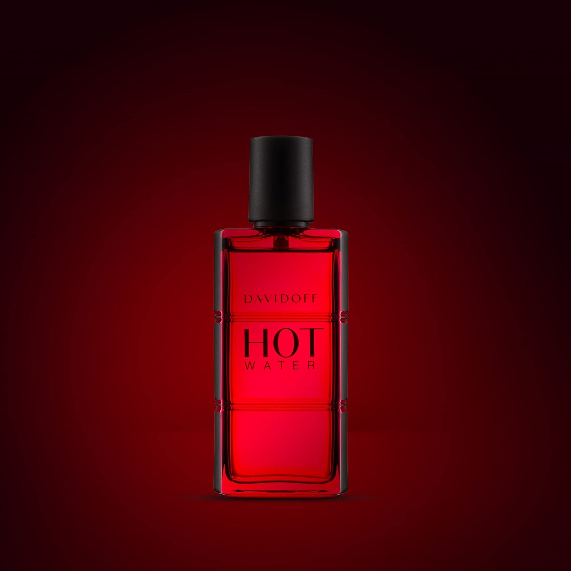 Тоалетна вода за мъже Davidoff Hot Water EDT, бутилка със стилен дизайн и елегантна опаковка, за мъже с изразителен аромат