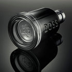 Hugo Boss Boss Bottled Beyond EDP парфюмна вода за мъже, флакон с изчистен дизайн и златист капак.