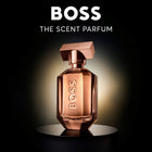 Парфюм за жени Hugo Boss The Scent Le Parfum, елегантна бутилка и ароматна композиция.