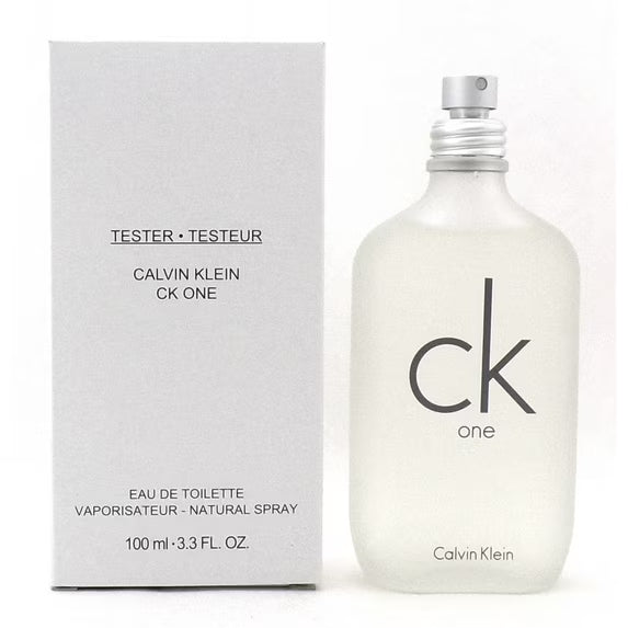 Тестер на унисекс парфюмна вода Calvin Klein CK One EDT спрей, 3.4 унции, елегантен флакон с аериен разпръсквач.