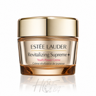 Крем за лице Estee Lauder Revitalizing Supreme+ с хиалуронова киселина и подмладяващи съставки върху кожата.