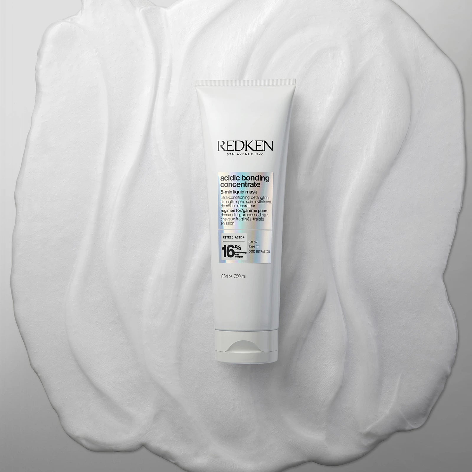 Червена маска за коса Redken Acidic Bonding Concentrate 5-минутна течна маска за възстановяване и хидратация на косата