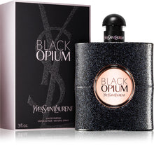 Черна парфюмна вода Saint Laurent Black Opium EDP за жени, бутилка с черен дизайн и елегантен флакон.