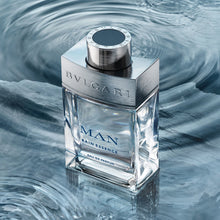 Bvlgari Man Rain Essence – парфюмна вода, мъжки аромат със зелен чай и лотос