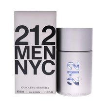 Каролина Херера 212 Men EDT парфюмна вода за мъже, бутилка с елегантен дизайн и ароматна нотка.