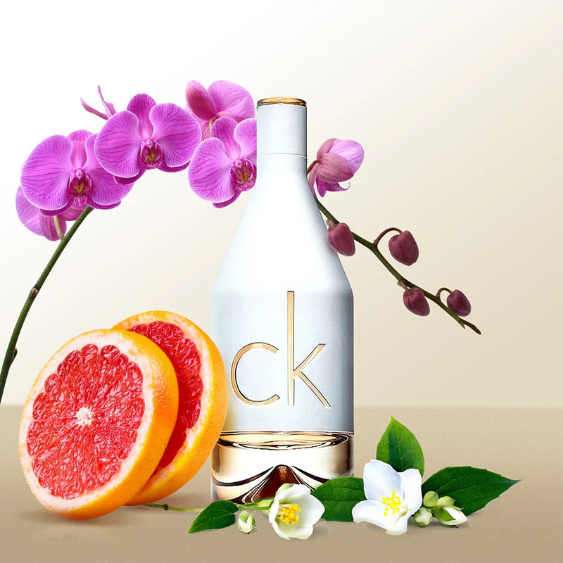Тоалетна вода за жени Calvin Klein CK IN2U For Her EDT, флакон с аромат, изображение на парфюма
