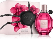 Viktor & Rolf Flowerbomb Ruby Orchid EDP парфюмна вода за жени, бутилка с цветен дизайн и златисти акценти