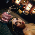Женски парфюм Jean Paul Gaultier Scandal EDP, 30 мл, елегантен флакон с цветен дизайн и луксозен аромат.