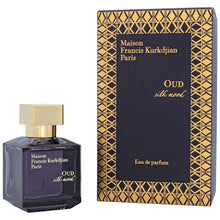 Парфюмна вода Oud Satin Mood EDP от Maison Francis Kurkdjian, унисекс разпръскване с изтънчен аромат.