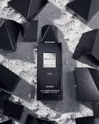 Парфюмна вода Afnan Modest Une EDP за мъже, елегантен аромат с изразителен дизайн на опаковката.