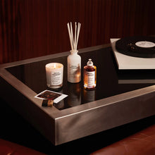 Унисекс парфюм Maison Margiela Replica Jazz Club EDT с флакон и ароматна композиция.