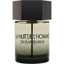 Тоалетна вода за мъже La Nuit De L'Homme EDT от Saint Laurent, флакон с елегантен дизайн и сини нюанси.