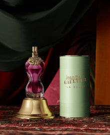 Парфюмна вода Jean Paul Gaultier Classique La Belle EDP за жени, елегантна бутилка и дизайн, подходящ за стилен аромат.