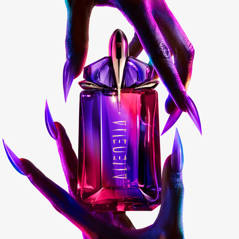 Парфюмна вода Alien Hypersense EDP за жени от Thierry Mugler, букет от цветни и дървесни нотки, изображение на флакон.